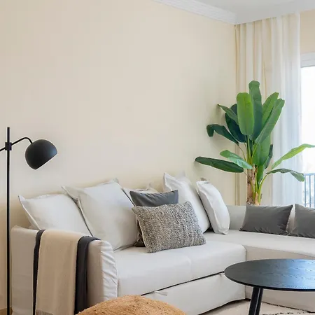 Apartment Geweldig Met Uitzicht Dicht Bij Zee. Estepona